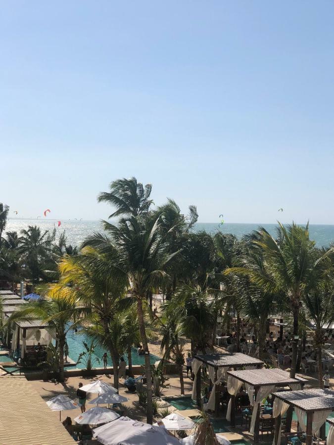 Beach Place - Cumbuco Apto 109 Decorado A 200M Da Praia Кумбуко Екстериор снимка